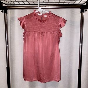 A-line satin rose blouse with ruffled sleeves